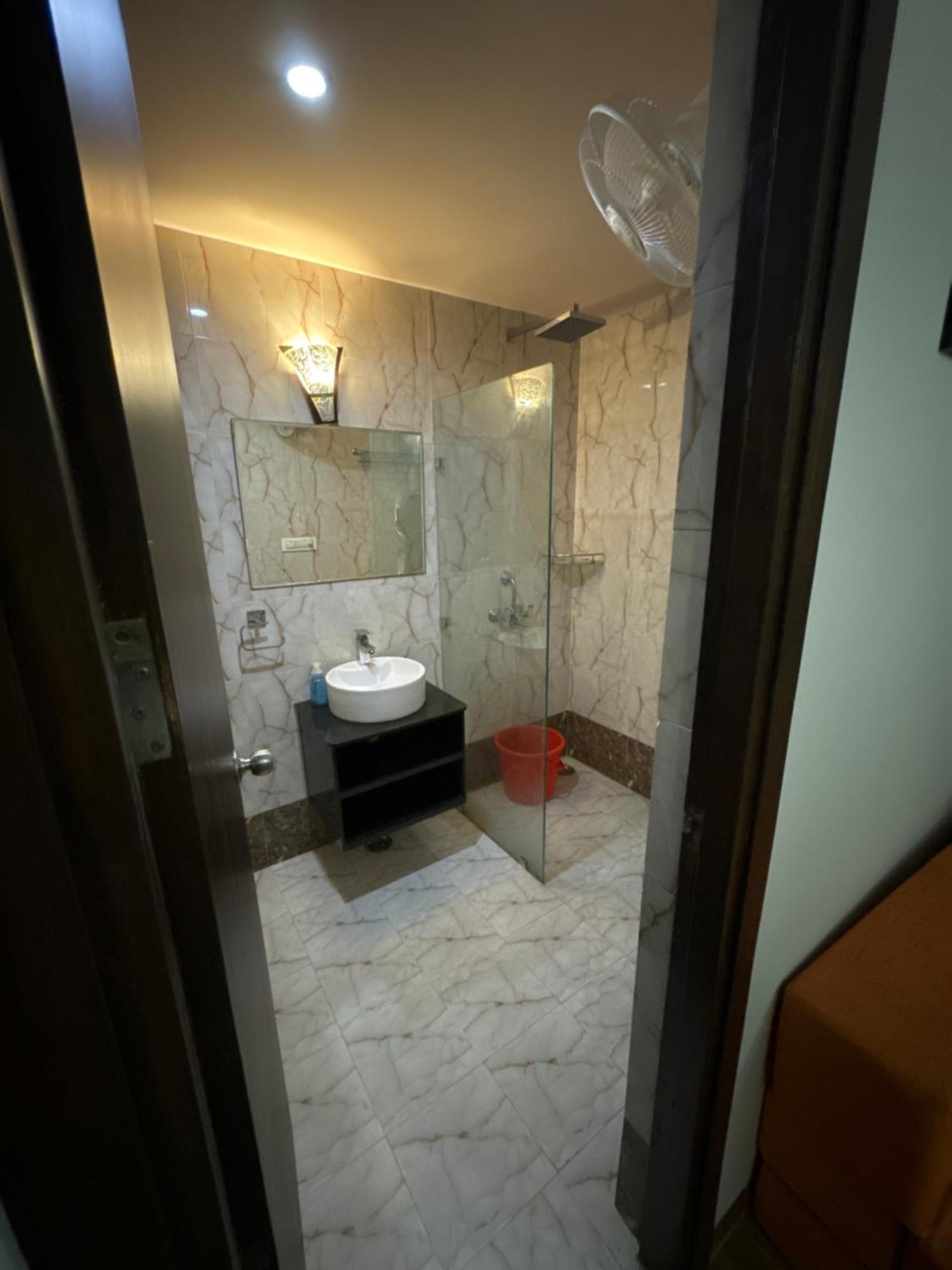 Pearl Suites At Omex Entrenity Vrindāvan Exterior photo